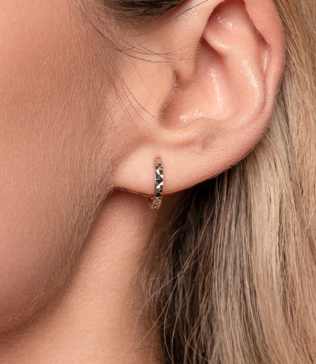 Xclusive Jewelry Earrings Huggie Hoop Earring Silver Diamond Cut Huggie Hoop Earrings close 1
